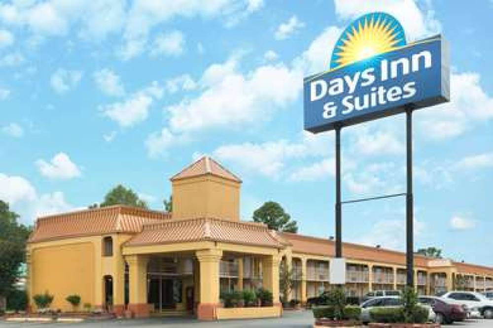 Days Inn & Suites By Wyndham Vicksburg