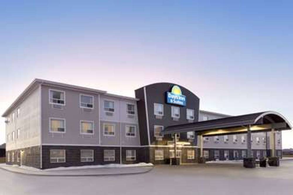 DAYS INN & SUITES BY WYNDHAM WARMAN 1