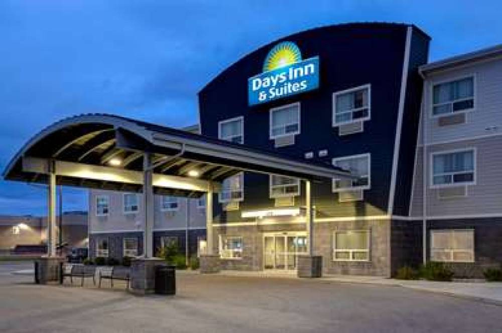 Days Inn & Suites By Wyndham Warman