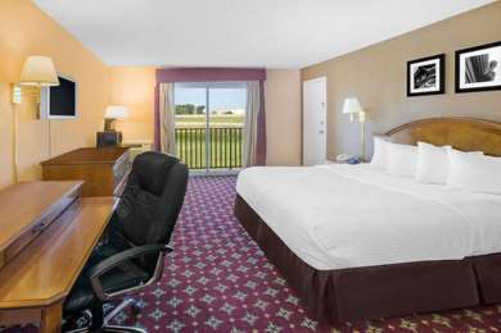 Days Inn Toledo 7