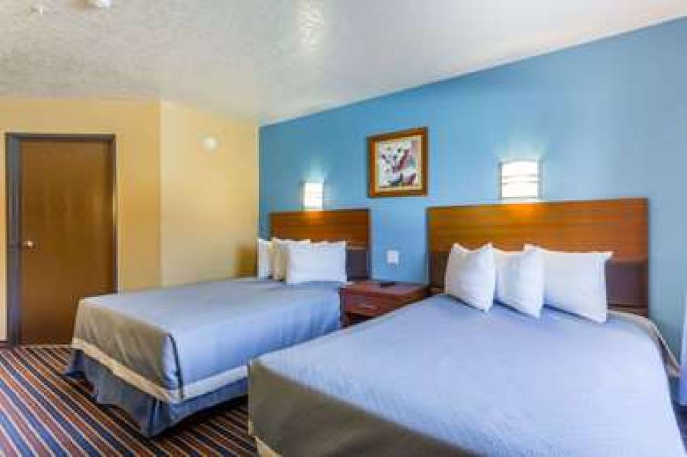 DAYS INN VERNAL 8