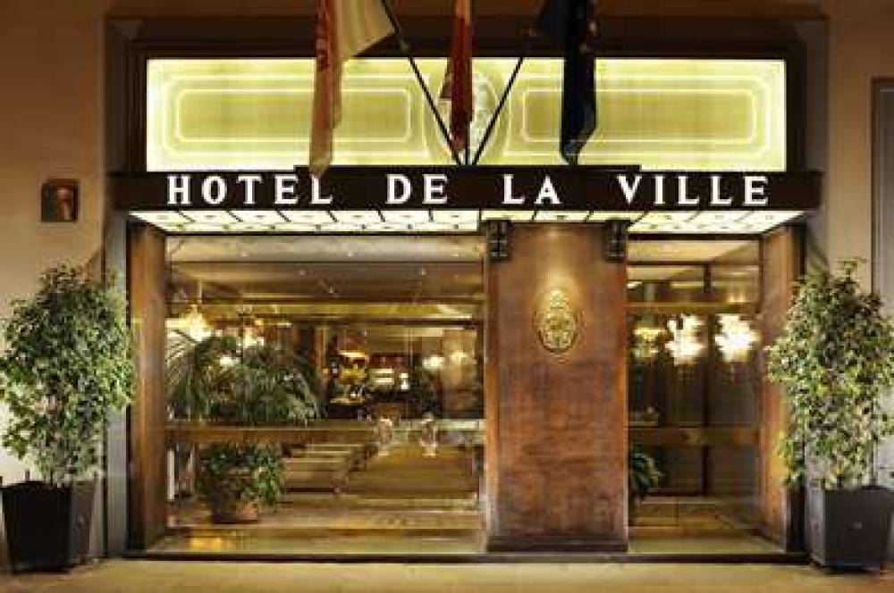 De La Ville Hotel