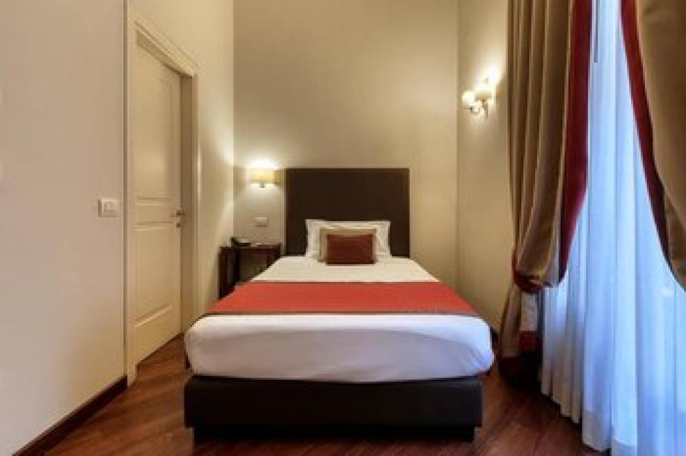 DECUMANI HOTEL DE CHARME 8