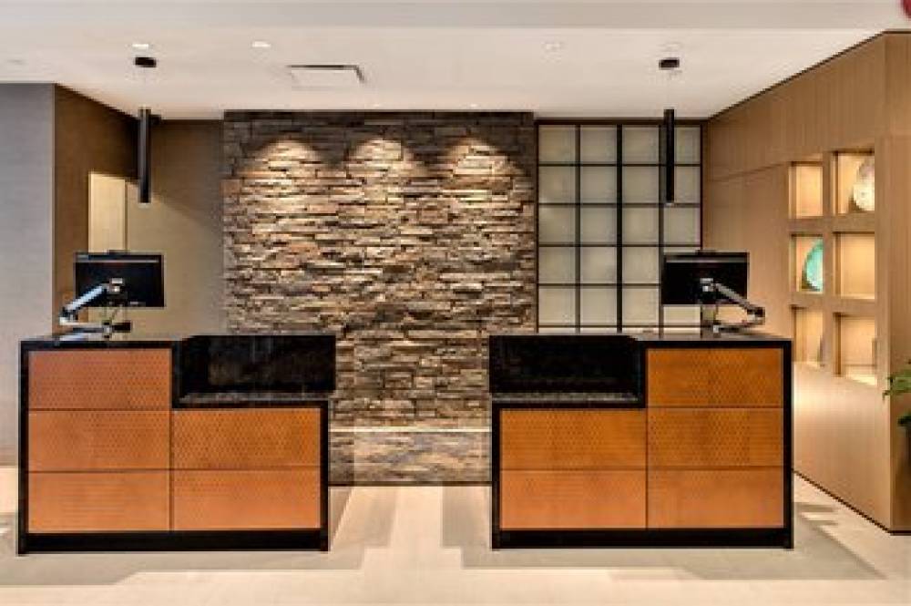 Delta Hotels By Marriott Kamloops 4