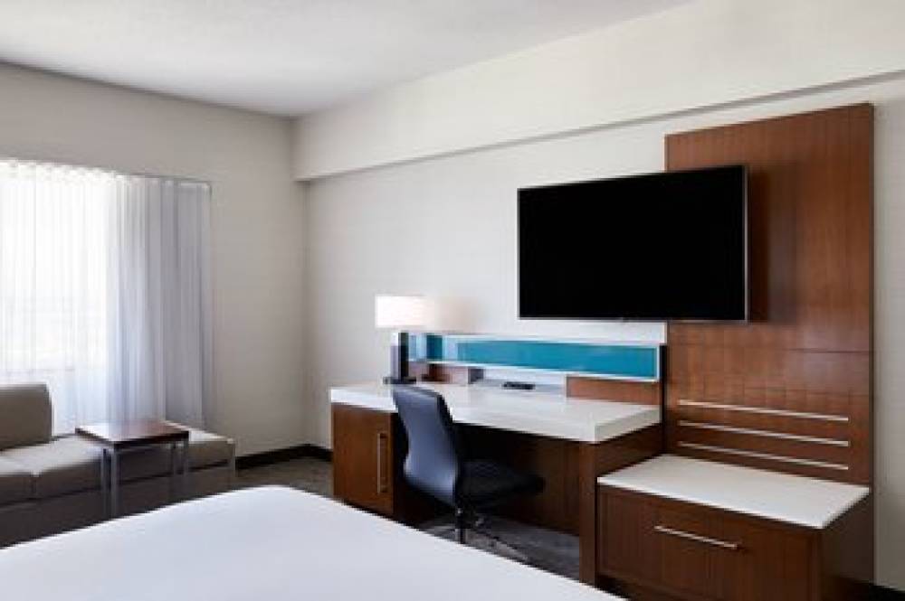 Delta Hotels By Marriott Phoenix Mesa 8