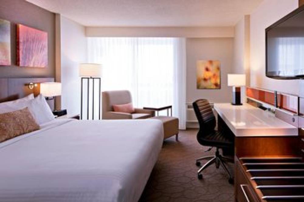 Delta Hotels By Marriott Winnipeg 10