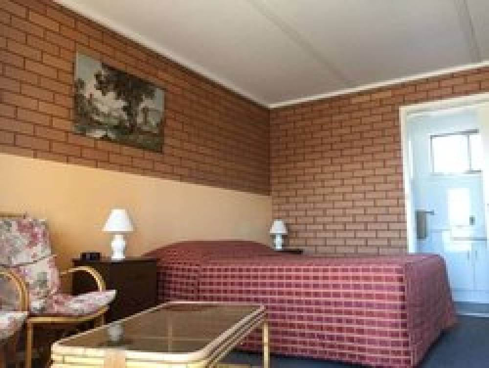 DENILIQUIN MOTEL 8