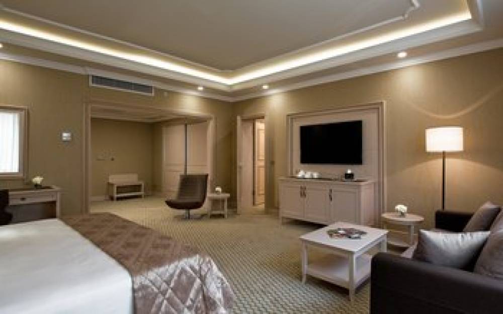 DIVAN SUITES BATUM 2