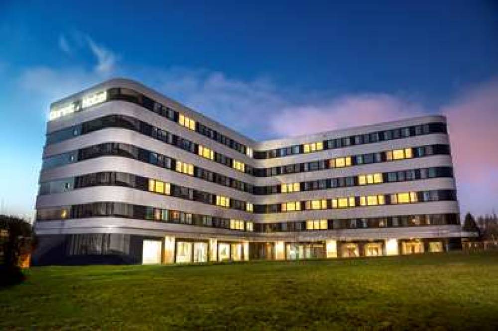 Dorint Zurich Airport-Hotel 1