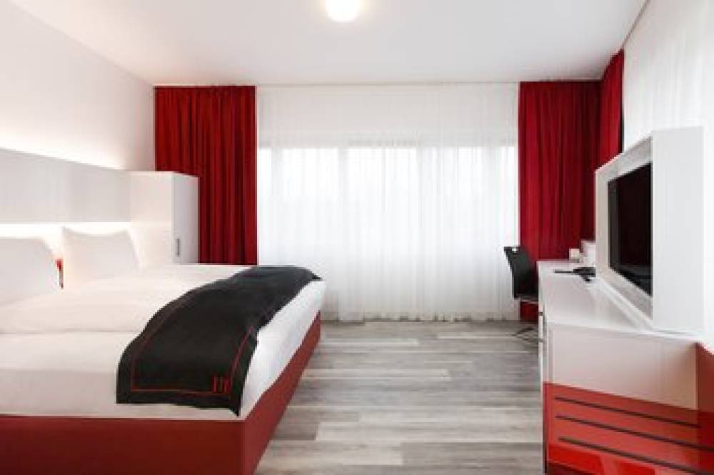 DORMERO HOTEL LANGENHAGEN 10