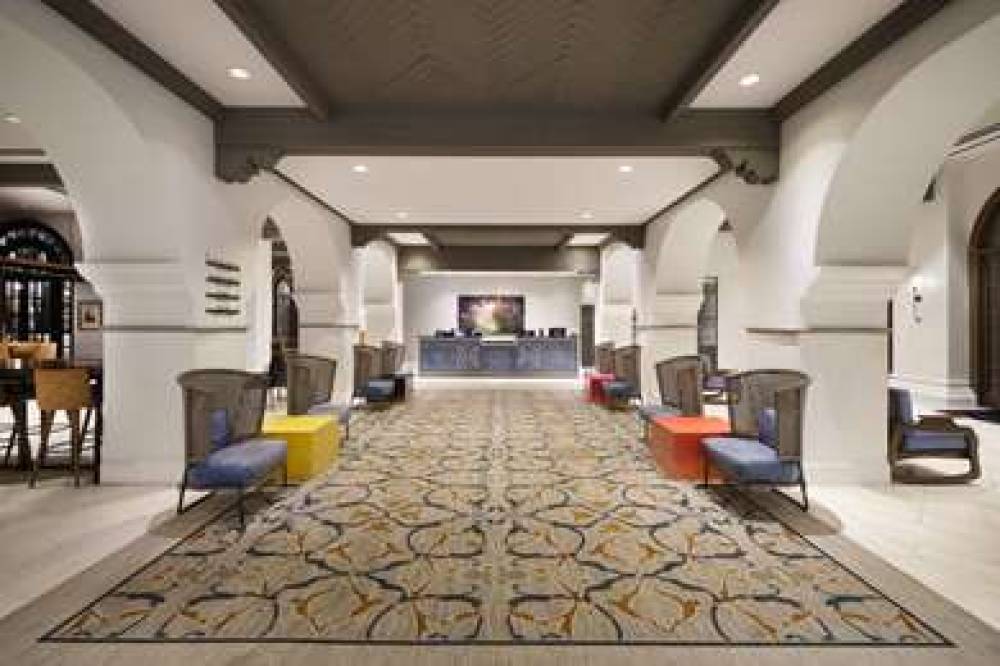 DoubleTree By Hilton Austin 4