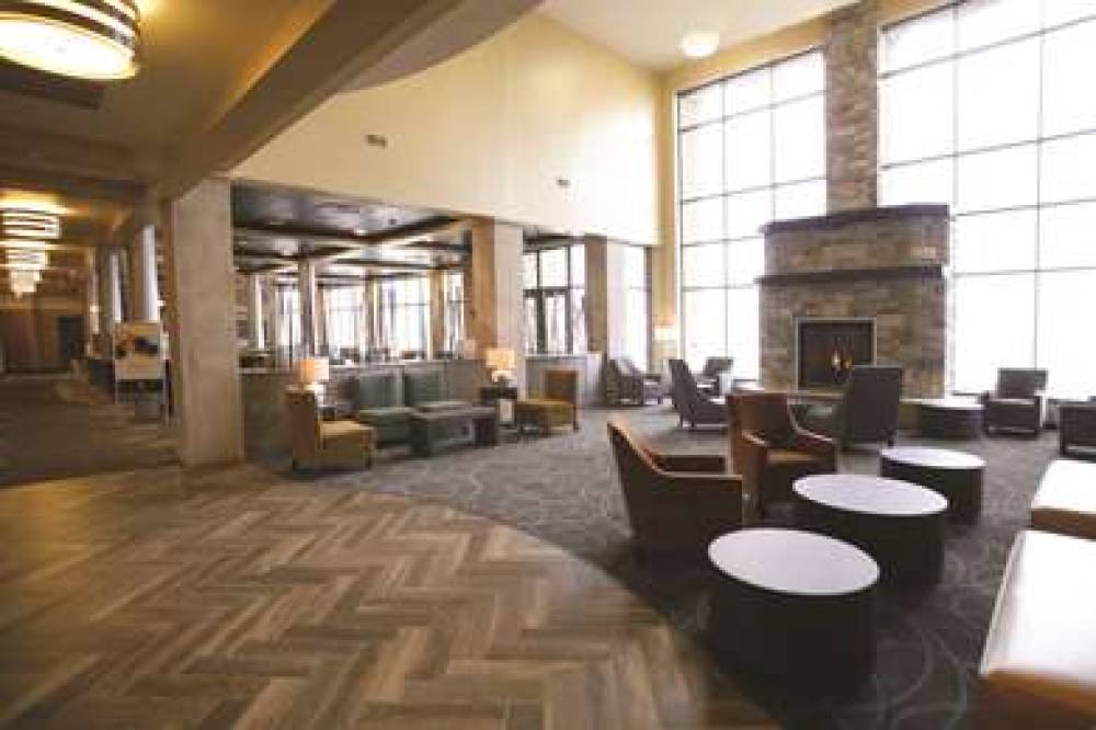 DOUBLETREE BY HILTON BEMIDJI 6