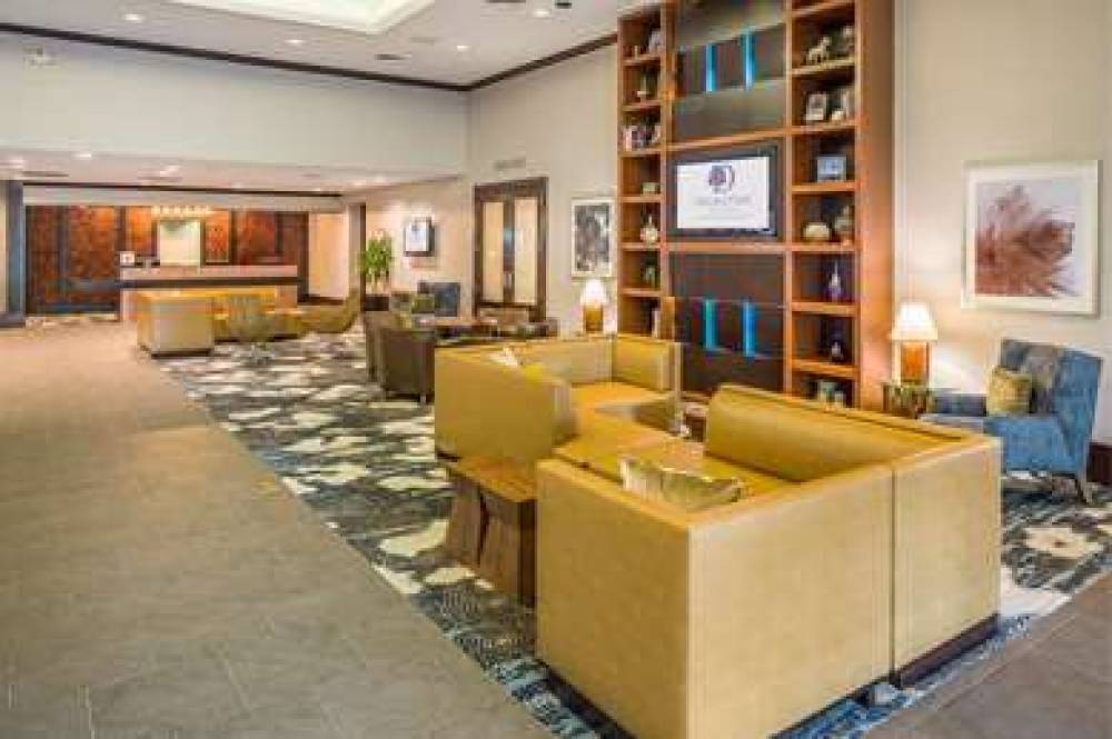 DOUBLETREE BY HILTON BOSTON - ANDOV 10