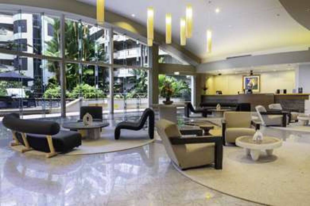 DOUBLETREE BY HILTON CAIRNS 9