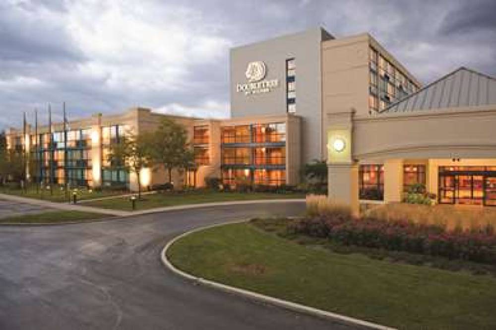 Doubletree By Hilton Chicago Arlington Heights