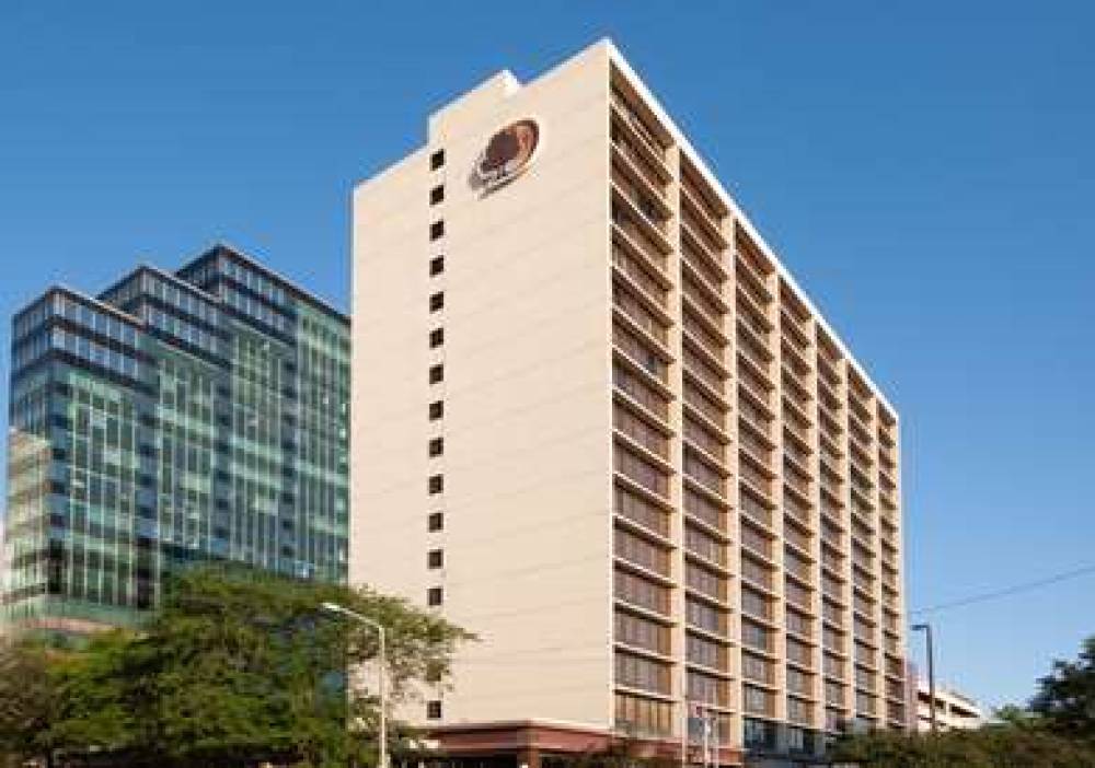 DoubleTree By Hilton Cleveland Downtown/Lakeside 1