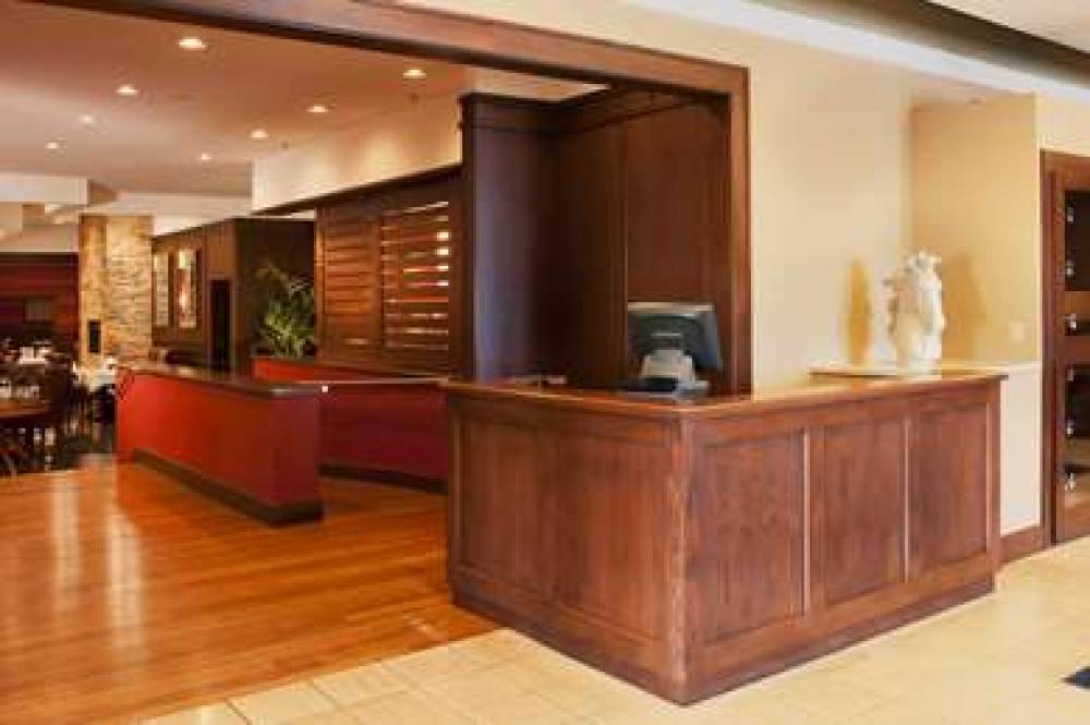 DoubleTree By Hilton Collinsville - St. Louis 9