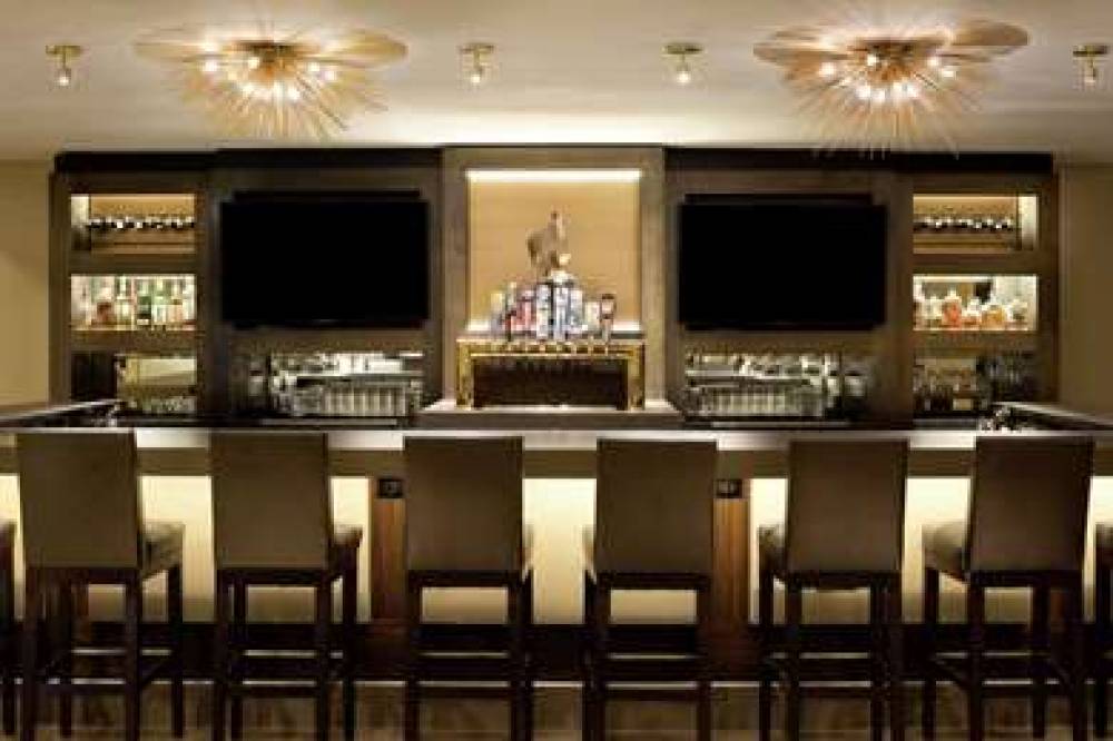 DoubleTree By Hilton Dallas-Campbell Centre 5