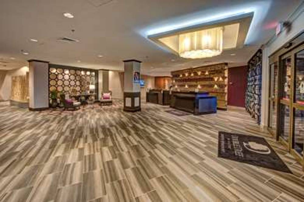 Doubletree By Hilton Decatur Riverfront