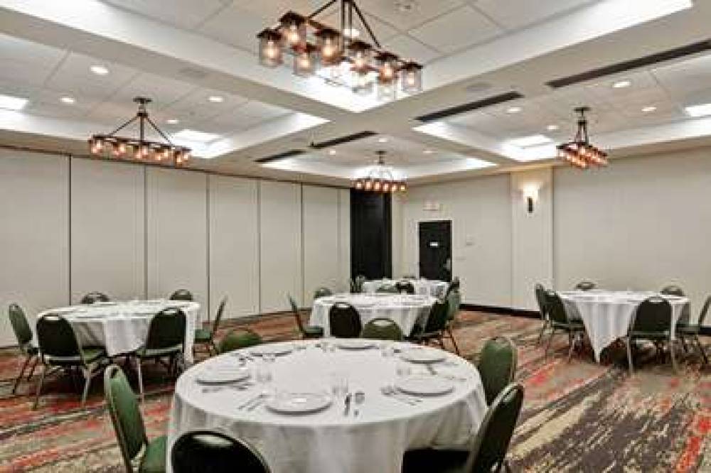 DOUBLETREE BY HILTON HATTIESBURG 9