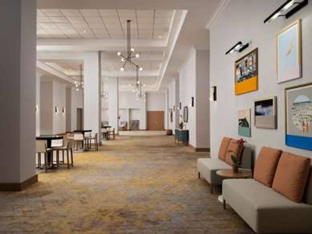 DoubleTree By Hilton Irvine-Spectrum 8