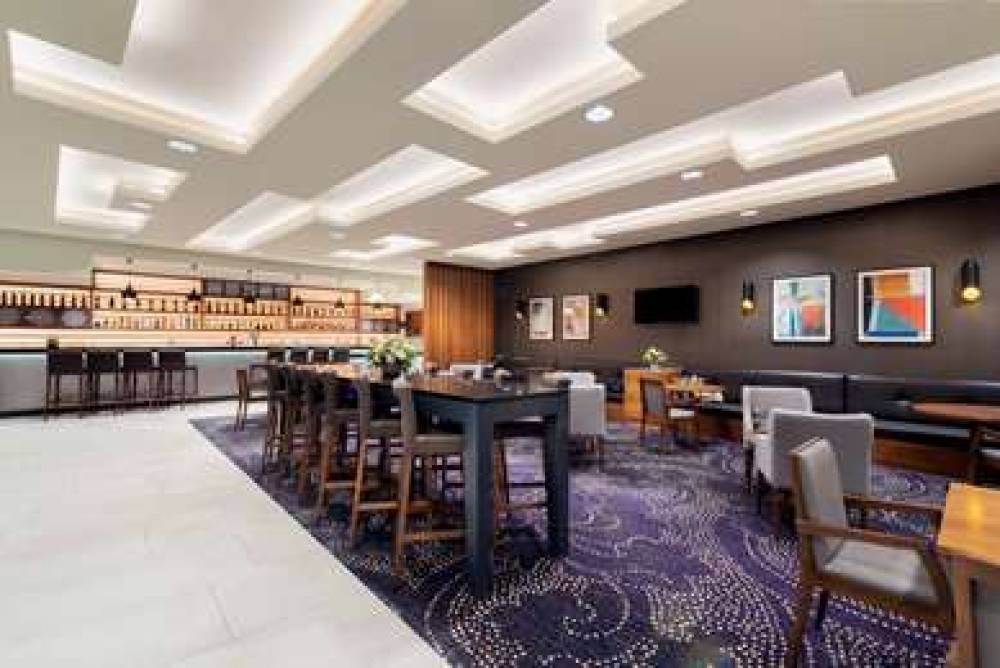 DOUBLETREE BY HILTON KRAKOW HOTEL 7