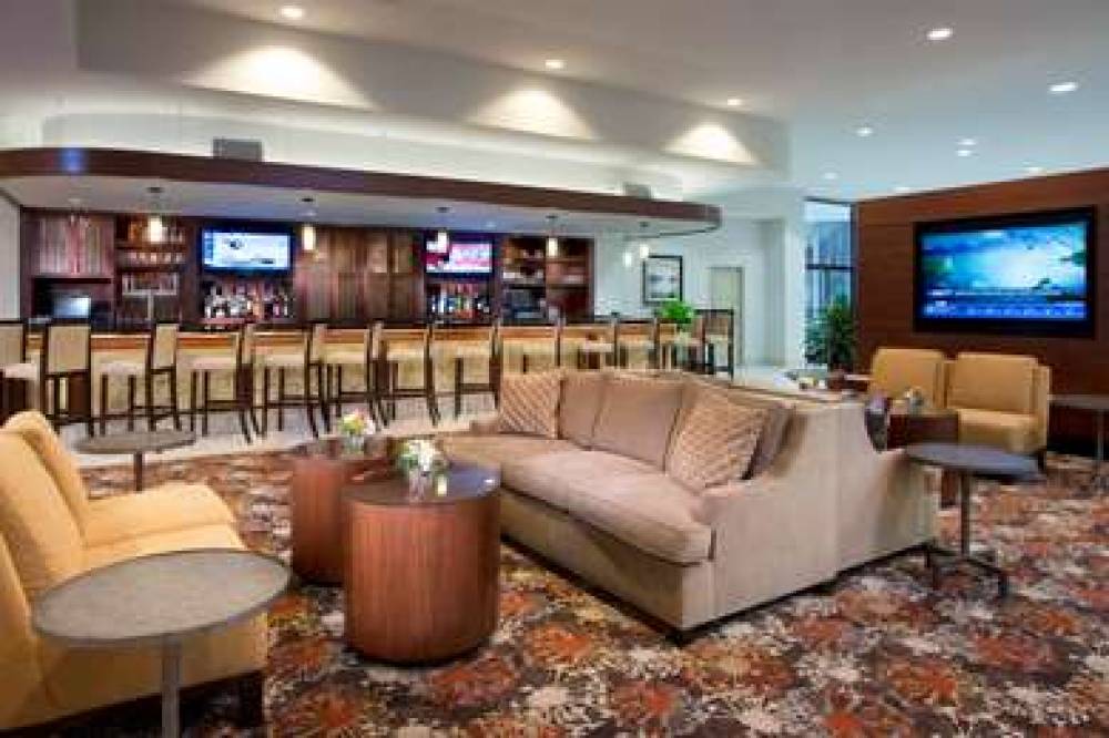 DOUBLETREE BY HILTON LAFAYETTE 3