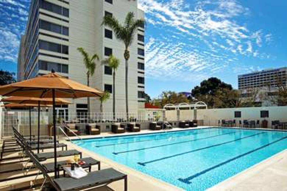 DoubleTree By Hilton LAX/El Segundo 9