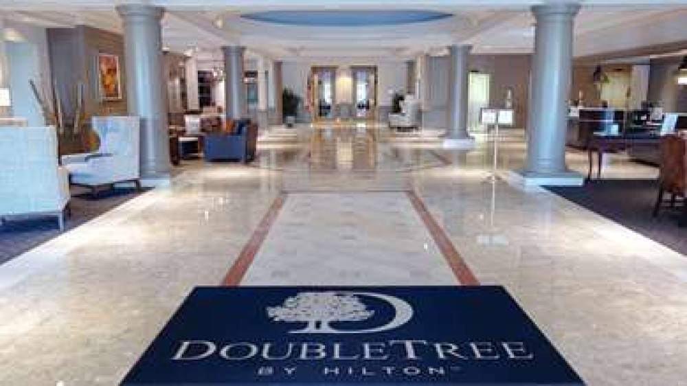 DoubleTree By Hilton Leominster 5