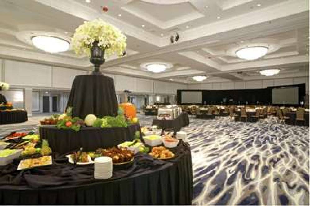 DOUBLETREE BY HILTON LONDON ONTARIO 10