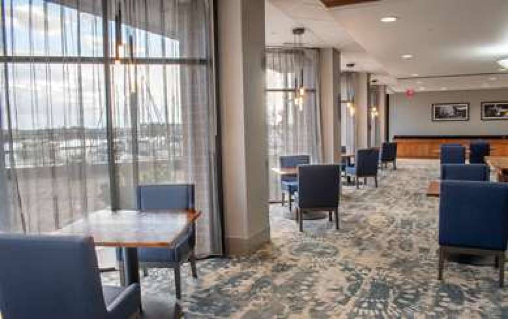 DOUBLETREE BY HILTON NEW BERN RIVER 9