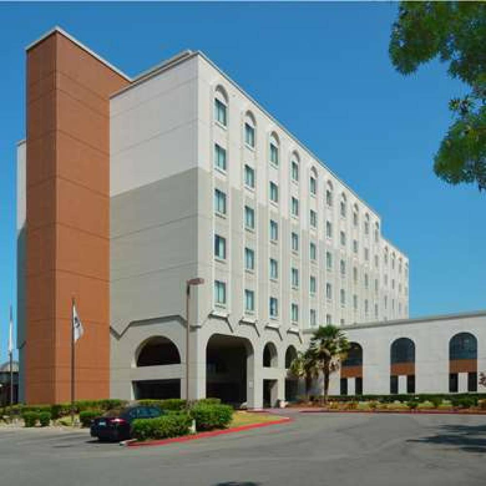 DOUBLETREE BY HILTON NEWARK - FREMO 4