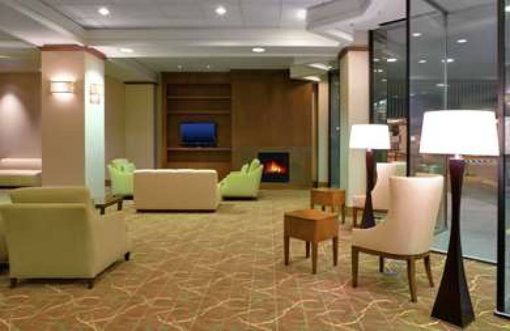 DoubleTree By Hilton Omaha-Downtown 2