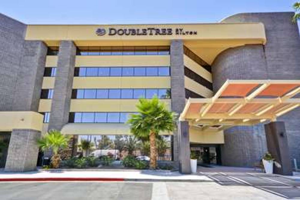 DoubleTree By Hilton Phoenix North 3