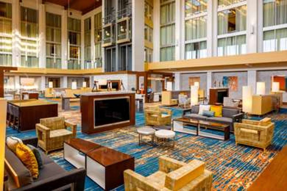 DOUBLETREE BY HILTON PITTSBURGH - C 9