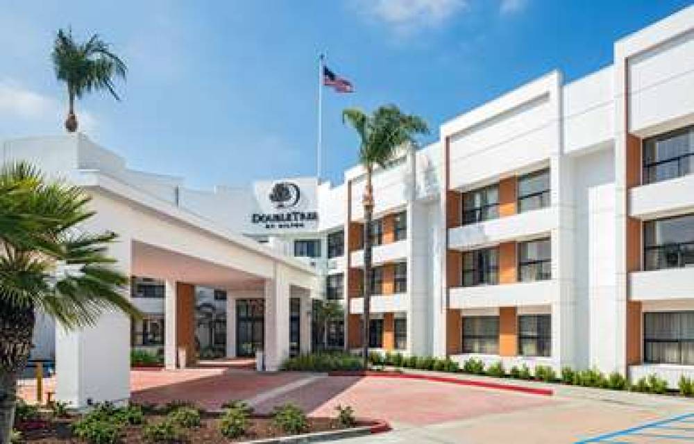 DOUBLETREE BY HILTON POMONA 1