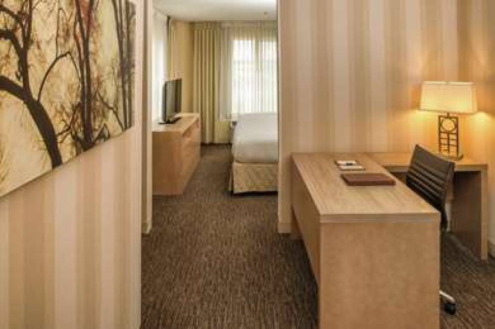 DoubleTree By Hilton Portland - Beaverton 4