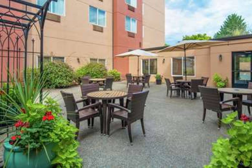 DOUBLETREE BY HILTON PORTLAND - TIG 2