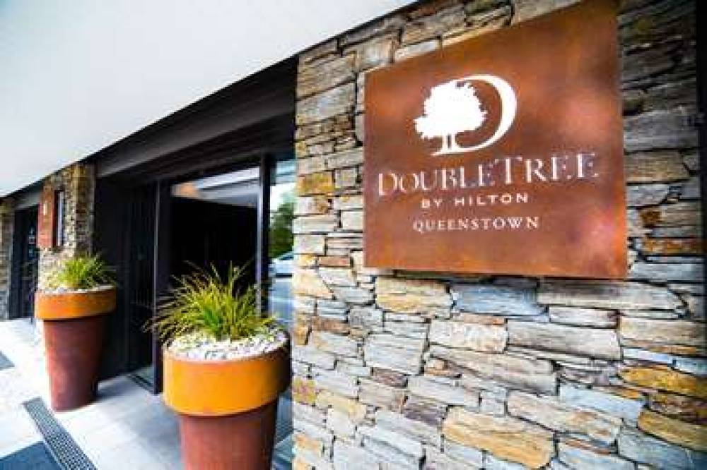 DOUBLETREE BY HILTON QUEENSTOWN 6