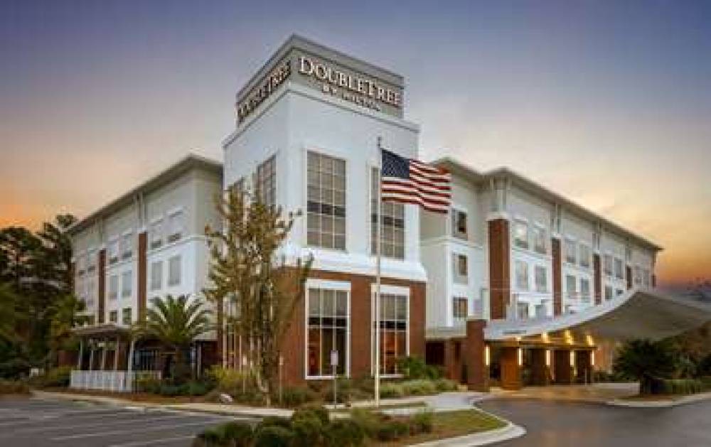 DOUBLETREE BY HILTON SAVANNAH AIRPO 1