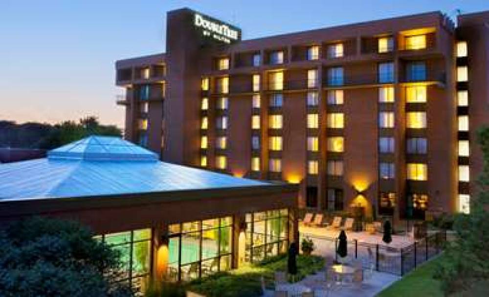 DoubleTree By Hilton Syracuse 1