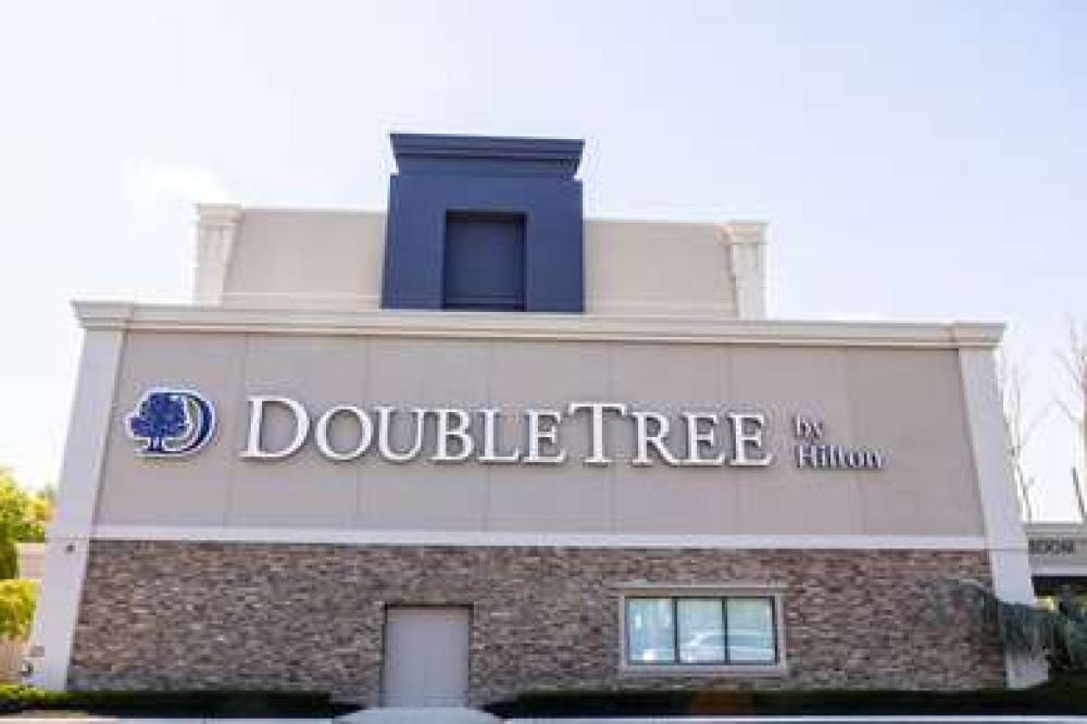 DoubleTree By Hilton Tinton Falls-Eatontown 2