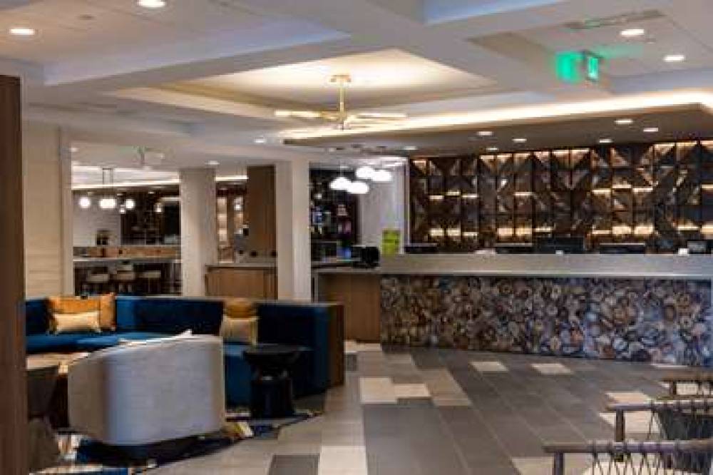 DoubleTree By Hilton Tinton Falls-Eatontown 8