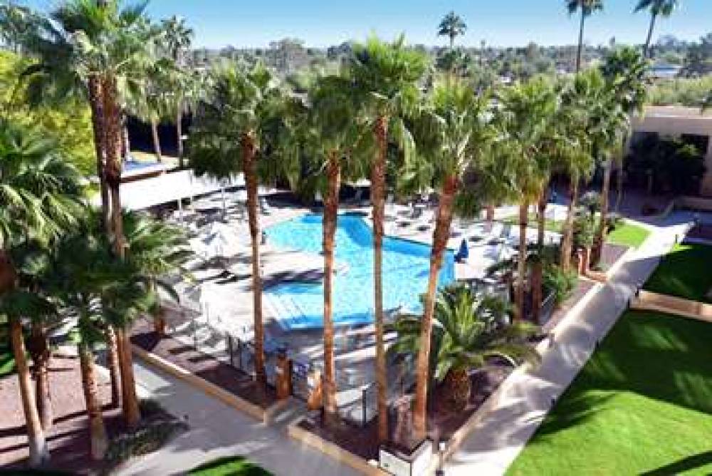 DoubleTree By Hilton Tucson - Reid Park 7