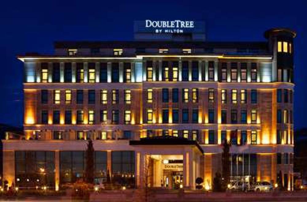 DoubleTree By Hilton Van 8