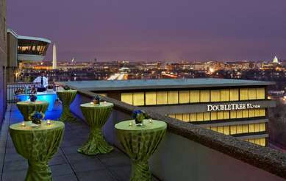 DoubleTree By Hilton Washington DC - Crystal City 3