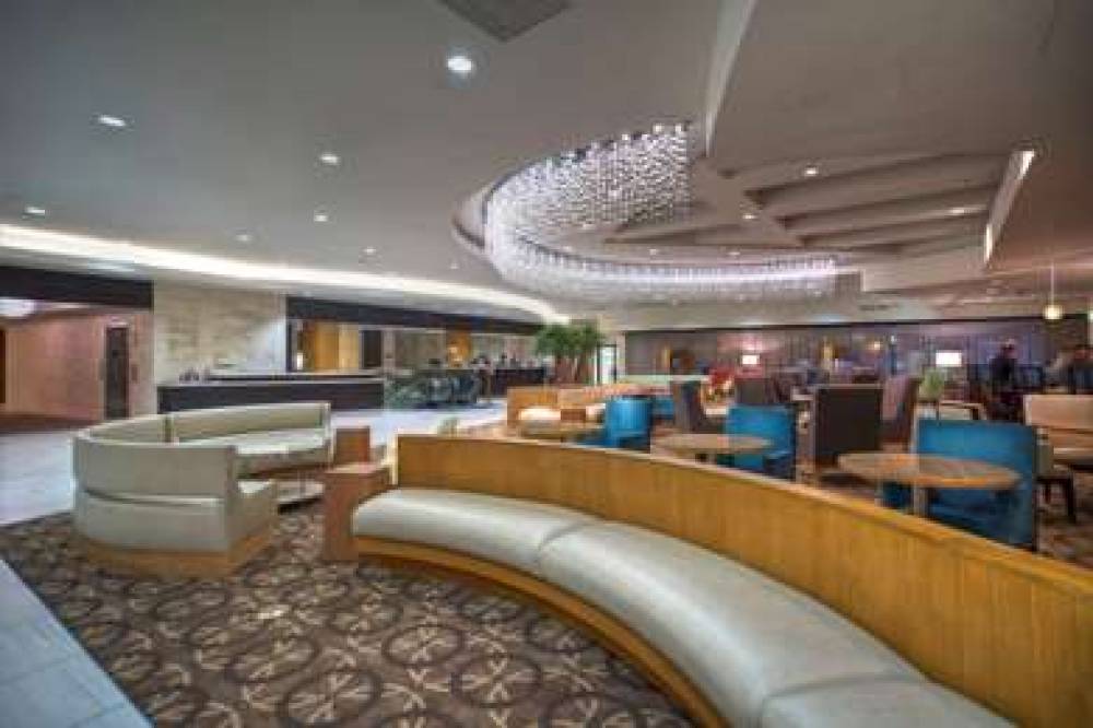 DoubleTree By Hilton Washington DC - Crystal City 7