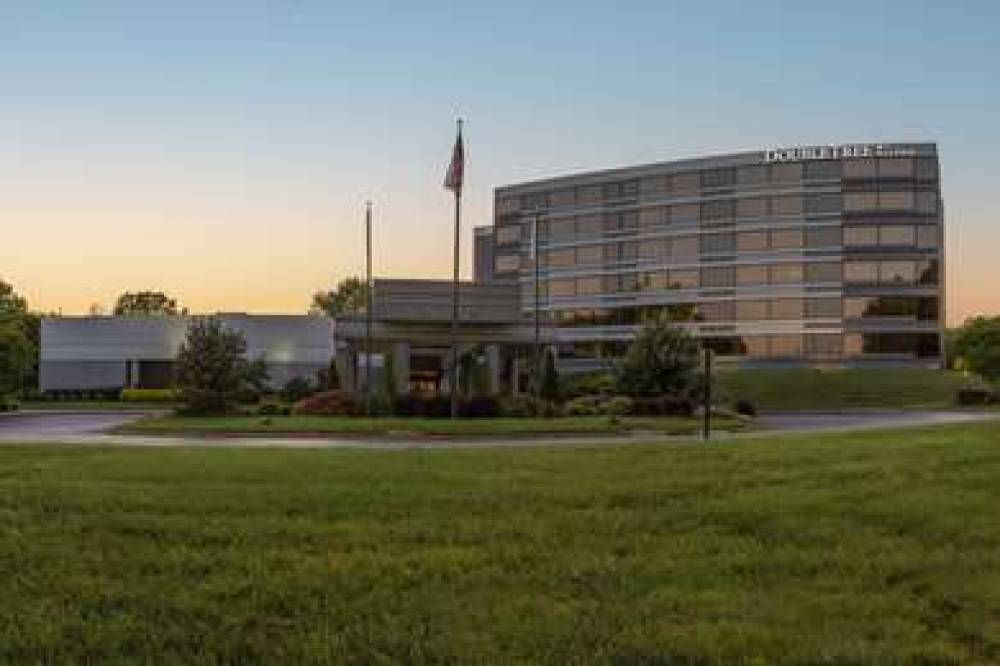 DOUBLETREE BY HILTON WINSTON SALEM 1