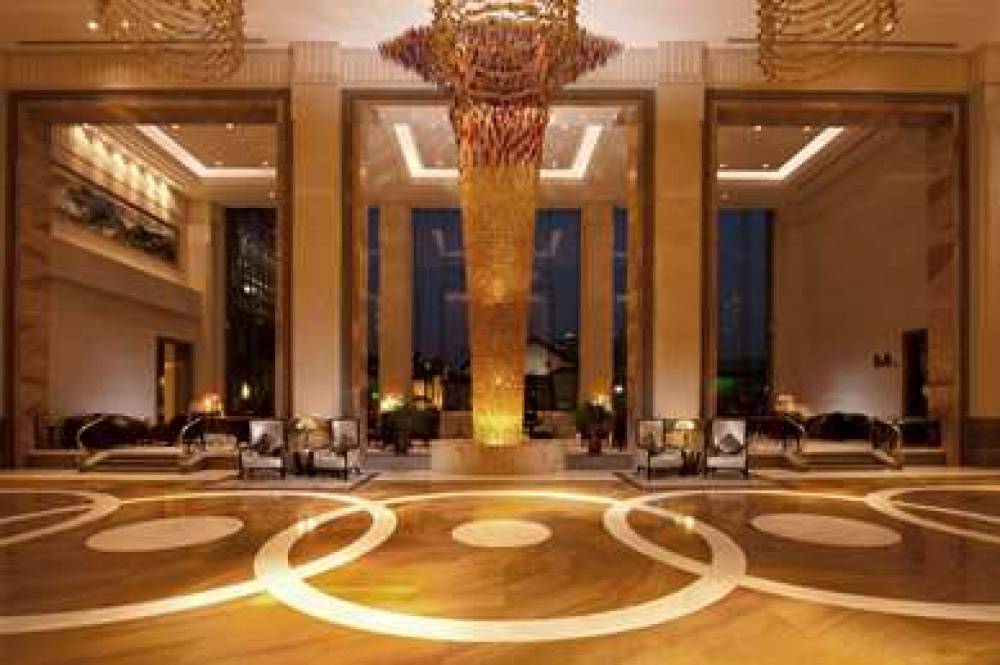 DOUBLETREE BY HILTON WUXI 1