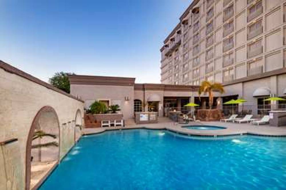 DOUBLETREE BY HLITON PHOENIX MESA 7